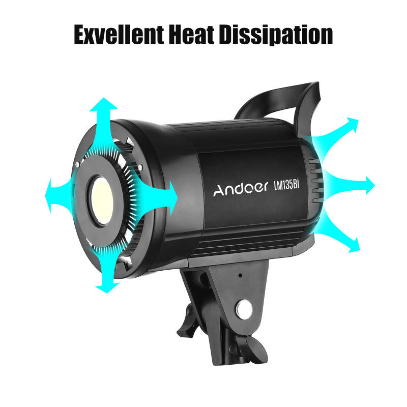Andoer LM135Bi ポータブル LED 写真補助光 - Photography Lighting Godox のレビューと価格