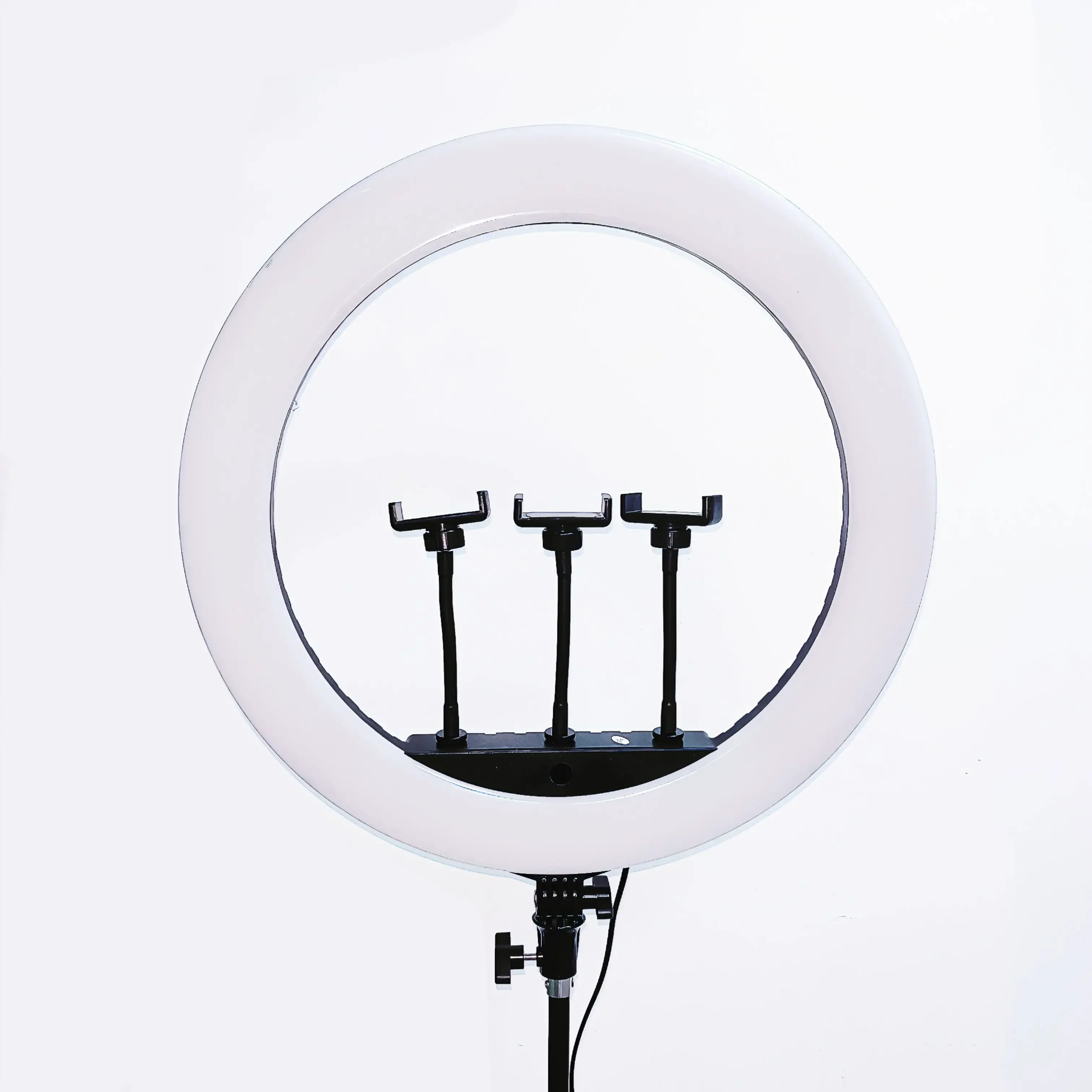 HQ-21n 21インチLEDリングライト撮影ランプセット、 - Photography With Lighting のレビューと価格